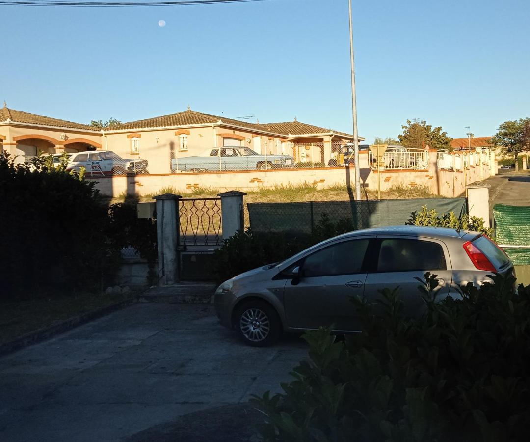 Maison T3 Pres De Toulouse Frouzins Buitenkant foto